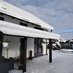 U Kempu アパート